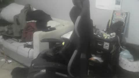 Snapshot of ouinnybis195625 chatting on 12.22.24 ouinnybis195625 online show from 12.22.24