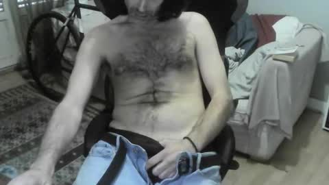 Snapshot of ouinnybis195625 chatting on 09.19.25 ouinnybis195625 online show from 09.19.25