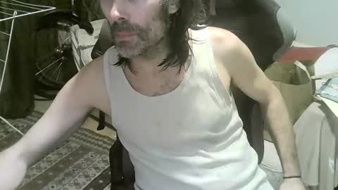 Snapshot of ouinnybis195625 chatting on 10.12.25 ouinnybis195625 online show from 10.12.25