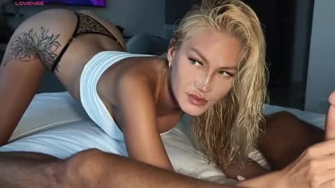 Snapshot of out_lust chatting on 03.26.26 Irma Sophia Dan online show from 03.26.26