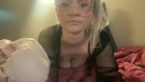 outback_goddess_ online show from 05.30.26