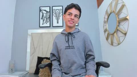 Snapshot of owen__johnson chatting on 09.12.25 Owen Johnson online show from 09.12.25