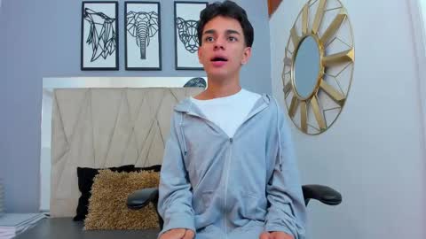 Snapshot of owen__johnson chatting on 09.15.25 Owen Johnson online show from 09.15.25