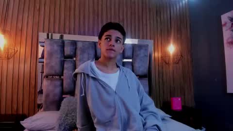 Snapshot of owen__johnson chatting on 11.14.25 Owen Johnson online show from 11.14.25