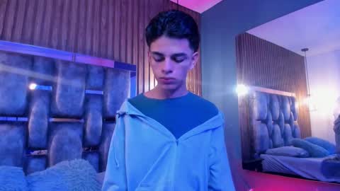 Snapshot of owen__johnson chatting on 02.07.26 Owen Johnson online show from 02.07.26