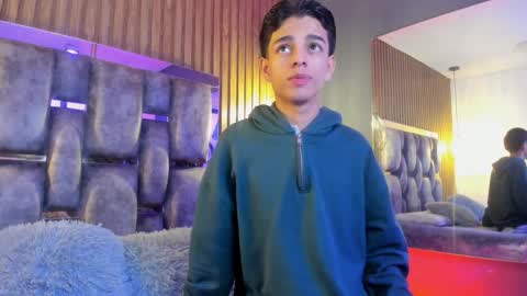 Snapshot of owen__johnson chatting on 02.15.26 Owen Johnson online show from 02.15.26