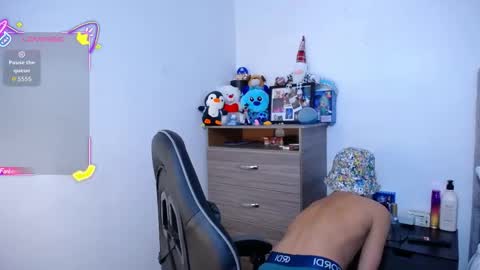 Owen  Independent model  online show from 12.14.25