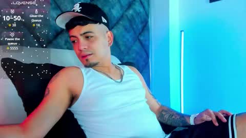 O W E N - S T O N E online show from 12.01.25