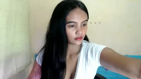 Snapshot of oxana_wetpussy chatting on 07.07.26 oxana_wetpussy online show from 07.07.26