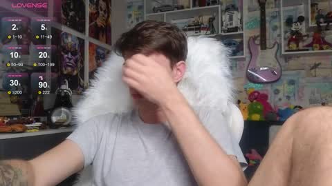 Snapshot of oxmikexo chatting on 02.10.26 Mike online show from 02.10.26