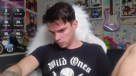 Snapshot of oxmikexo chatting on 03.15.26 Mike online show from 03.15.26