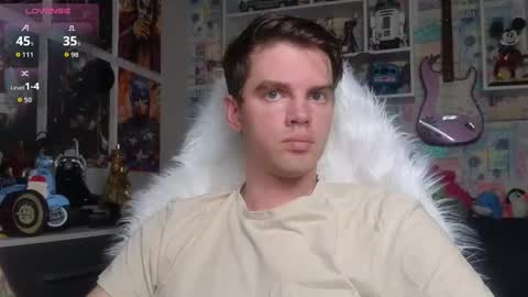 Snapshot of oxmikexo chatting on 03.26.26 Mike online show from 03.26.26