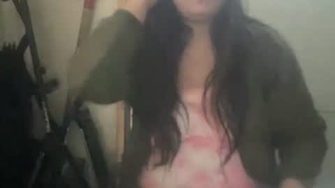 oxovickyoxo online show from 10.19.25