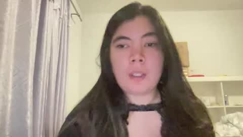 oxovickyoxo online show from 12.22.25