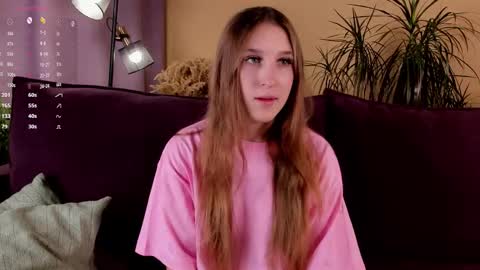 Caroline or just Lina online show from 09.13.25