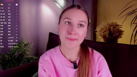 Caroline or just Lina online show from 10.23.25