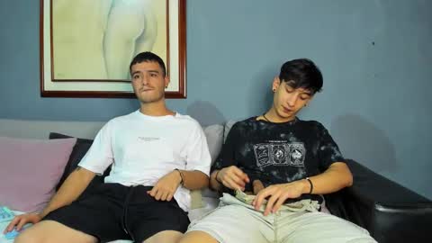 Snapshot of p_jhon chatting on 02.21.26 P online show from 02.21.26