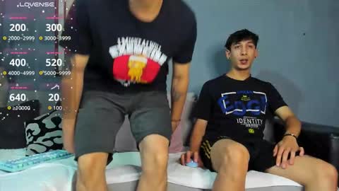 Snapshot of p_jhon chatting on 02.23.26 P online show from 02.23.26