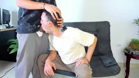 Snapshot of p_jhon chatting on 03.15.26 P online show from 03.15.26