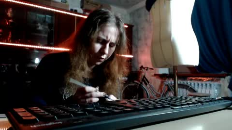 Ella online show from 04.19.26