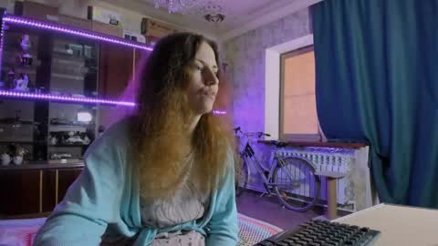 Ella online show from 05.28.26