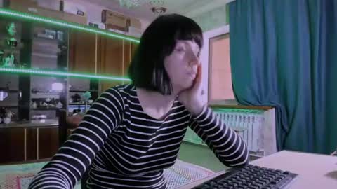 Ella online show from 07.22.26