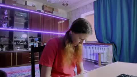 Ella online show from 08.01.26