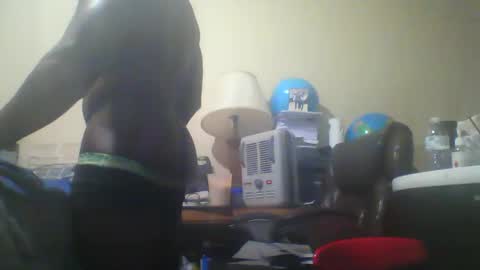 Snapshot of pabaz chatting on 09.12.25 pabaz online show from 09.12.25