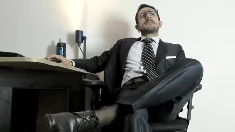 Snapshot of pablo_rincon95 chatting on 01.14.25 pablo rincon95 online show from 01.14.25