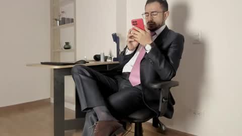 Snapshot of pablo_rincon95 chatting on 01.28.25 pablo rincon95 online show from 01.28.25