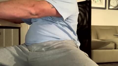 Snapshot of padded_ginger_beard chatting on 09.23.25 Jimmy online show from 09.23.25