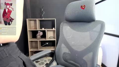 Snapshot of paigejayden chatting on 03.08.25 Paige online show from 03.08.25