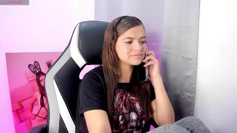 Paige online show from 11.25.25