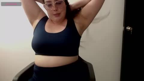 Snapshot of paigemoinett chatting on 07.22.26 Andrea online show from 07.22.26