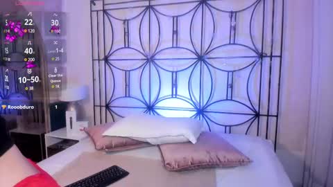 PaIIgePeach online show from 02.16.25