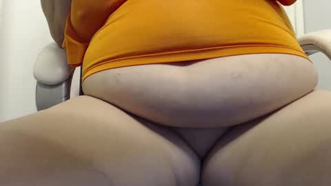 paiperhalliwey online show from 01.25.25