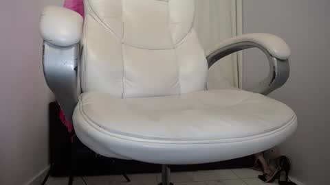 paiperhalliwey online show from 02.07.25