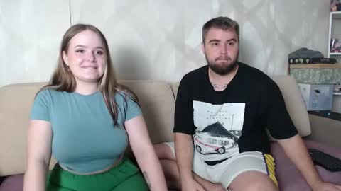 Snapshot of pair_of_gods chatting on 10.05.25 Lizzi  Igor online show from 10.05.25