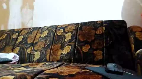 Snapshot of pakito_88 chatting on 12.04.25 Alex online show from 12.04.25