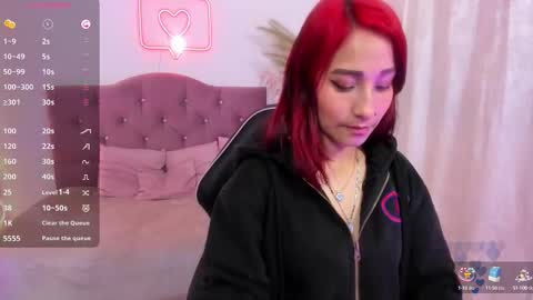 Snapshot of palmerfox_tay chatting on 09.22.25 palmerfox_tay online show from 09.22.25