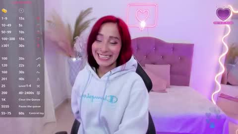 Snapshot of palmerfox_tay chatting on 09.29.25 palmerfox_tay online show from 09.29.25