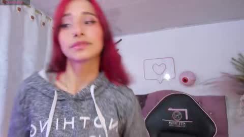 Snapshot of palmerfox_tay chatting on 10.19.25 palmerfox_tay online show from 10.19.25