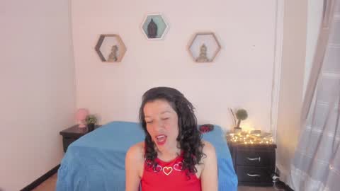 Snapshot of paloma_victory chatting on 01.10.25 Paloma online show from 01.10.25