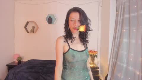 Snapshot of paloma_victory chatting on 01.11.25 Paloma online show from 01.11.25