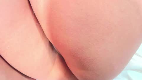 Snapshot of pamela_ambrosia1 chatting on 03.06.25 pamela_ambrosia1 online show from 03.06.25