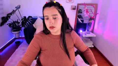 Snapshot of pamela_cheverry chatting on 02.07.25 Pamela online show from 02.07.25