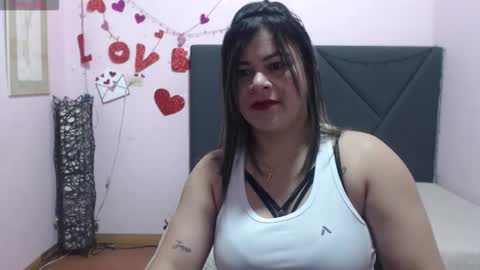 pamela_echeverria online show from 04.15.26