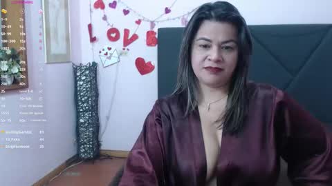 pamela_echeverria online show from 04.25.26