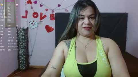 Snapshot of pamela_echeverria chatting on 05.11.26 pamela_echeverria online show from 05.11.26