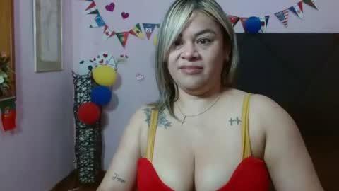 pamela_echeverria online show from 06.23.26